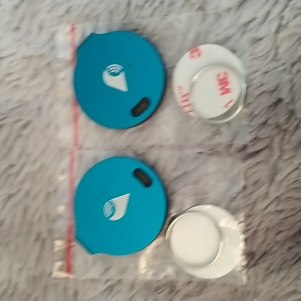 TrackR